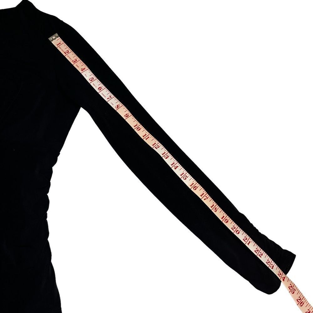 Andre Oliver Black Wrap effect top - Picture 8 of 11